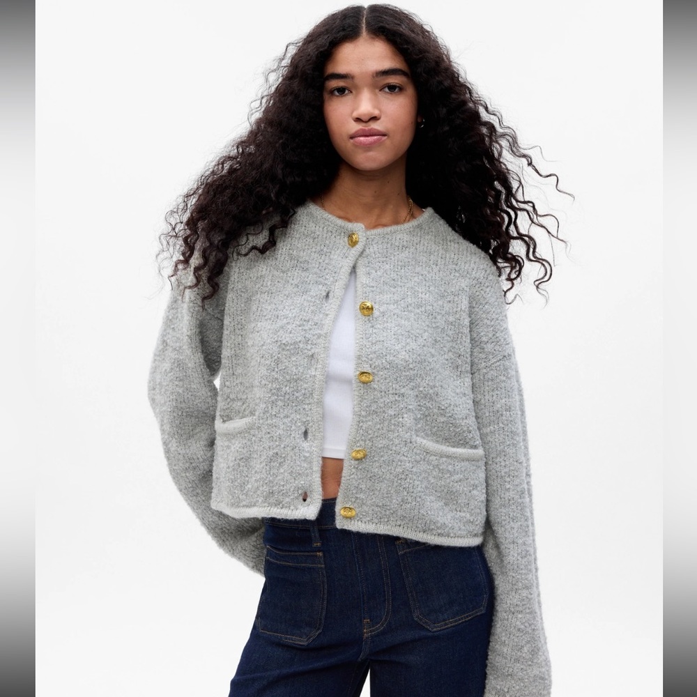 GAP Light Gray Button-Front Cropped Cardigan with Gold Buttons